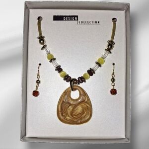 KC Signed Enameled Pendant Necklace And Earrings Beaded Box Set